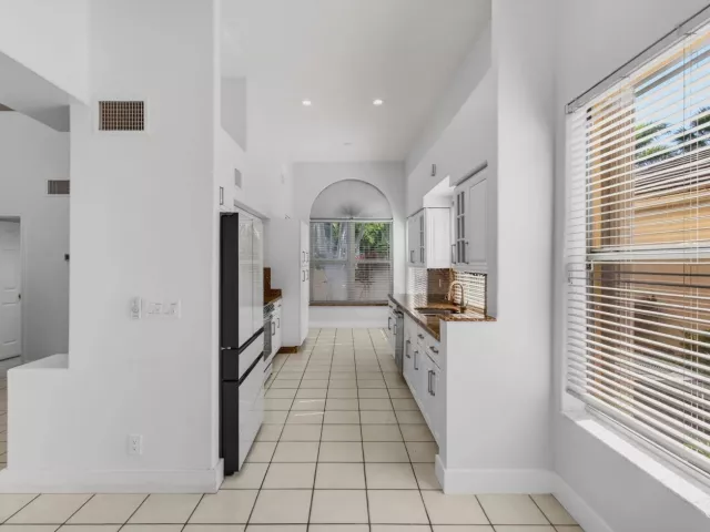 3-bedroom home for rent in Boca Raton - 7848 Travelers Tree Drive - MondialRealty