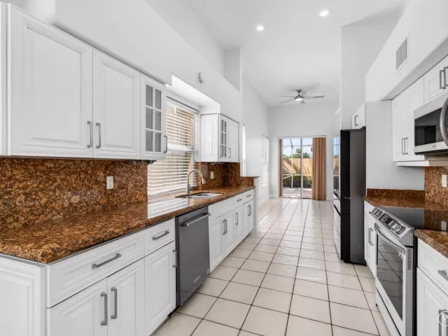 3-bedroom home for rent in Boca Raton - 7848 Travelers Tree Drive - MondialRealty