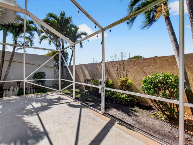 3-bedroom home for rent in Boca Raton - 7848 Travelers Tree Drive - MondialRealty