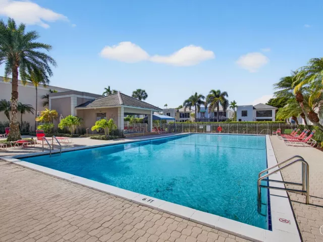 3-bedroom home for rent in Boca Raton - 7848 Travelers Tree Drive - MondialRealty