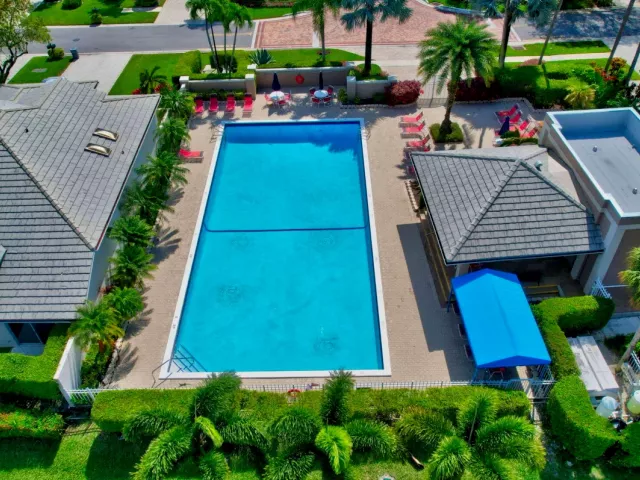 3-bedroom home for rent in Boca Raton - 7848 Travelers Tree Drive - MondialRealty