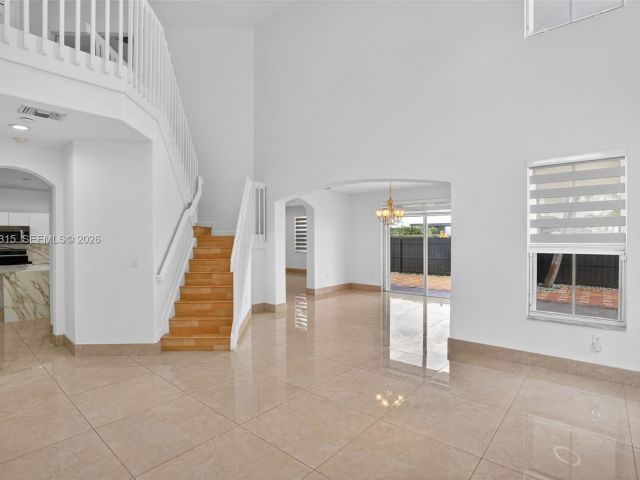 Home for rent at 15051 SW 18th Ter - photo 7515714