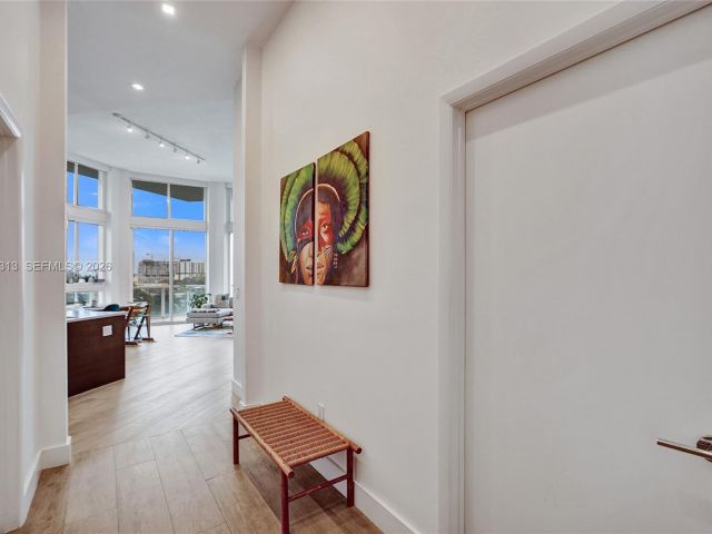 Apartment for sale  Unit #816 - photo 7516332