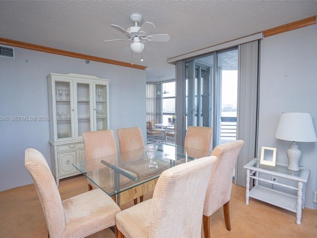 Apartment for rent  Unit #1401 - photo 7528554