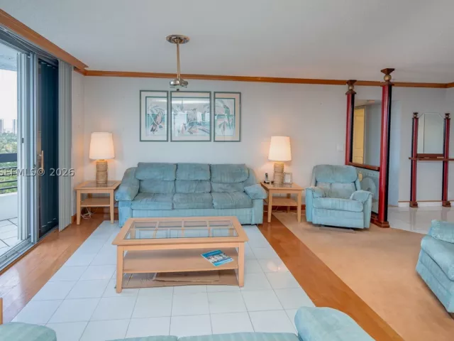 3-bedroom condo for rent in Aventura - 3530 Mystic Pointe Dr 1401 - MondialRealty