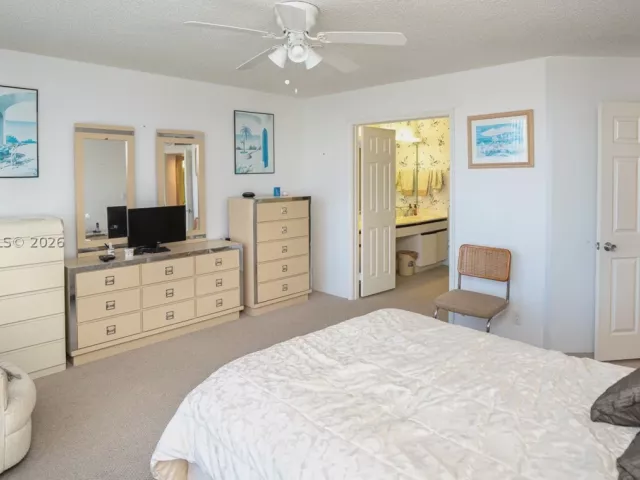 3-bedroom condo for rent in Aventura - 3530 Mystic Pointe Dr 1401 - MondialRealty