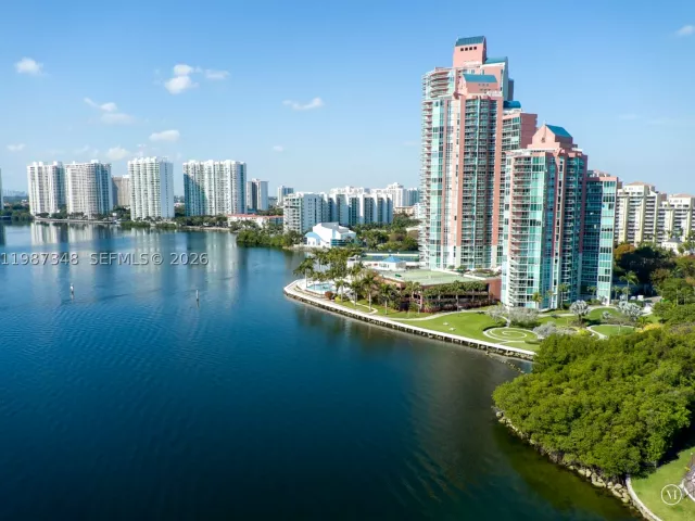 3-bedroom condo for rent in Aventura - 3530 Mystic Pointe Dr 1401 - MondialRealty