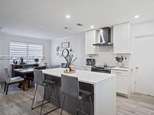 Home for rent at 8461 NW 16th St 8461 - photo 7515878