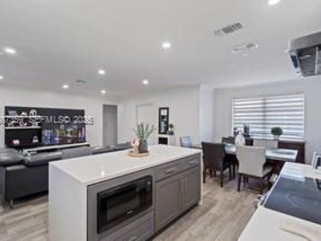 Home for rent at 8461 NW 16th St 8461 - photo 7515880