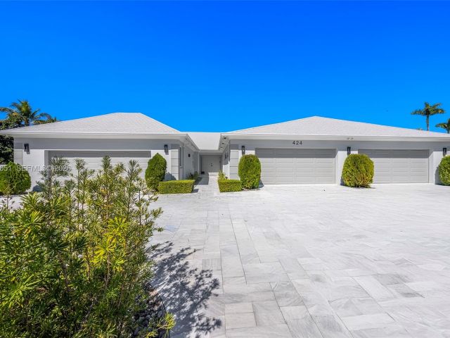 Home for rent at 424 Alamanda Dr - photo 7521387