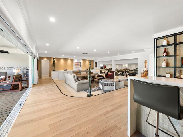 Home for rent at 424 Alamanda Dr - photo 7521392