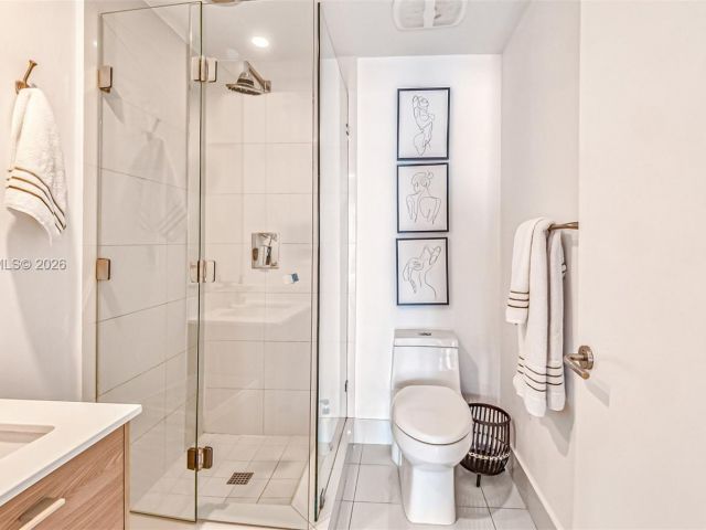 Apartment for rent  Unit #4306 - photo 7516104