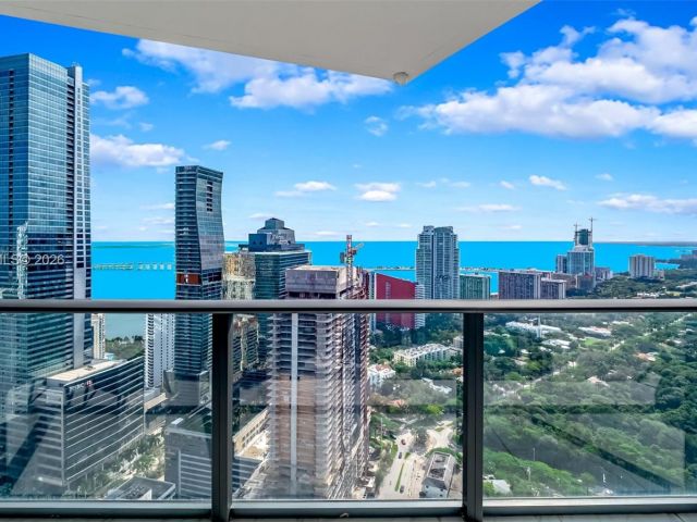 Apartment for rent  Unit #4306 - photo 7516116