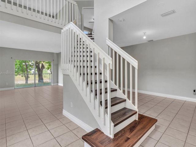 Home for rent at 1498 SW 106th Ave 1498 - photo 7515947