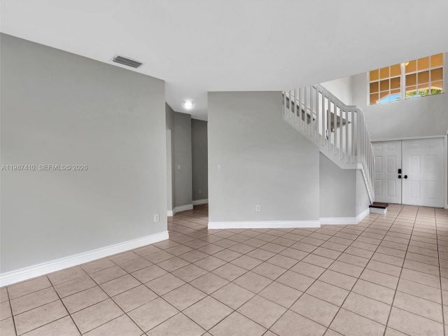 Home for rent at 1498 SW 106th Ave 1498 - photo 7515951