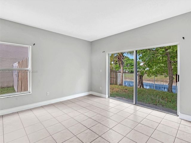 Home for rent at 1498 SW 106th Ave 1498 - photo 7515956