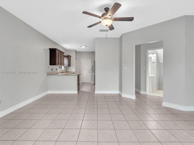 Home for rent at 1498 SW 106th Ave 1498 - photo 7515965