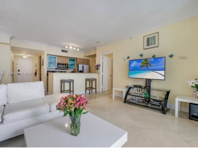 Apartment for rent  Unit #1205 - photo 7516409