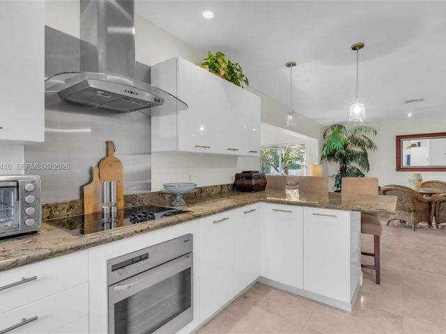 Home for sale at 1995 Ixora Rd - photo 7516179