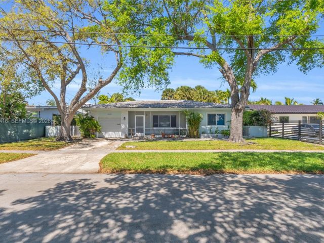 Home for sale at 1995 Ixora Rd - photo 7516180