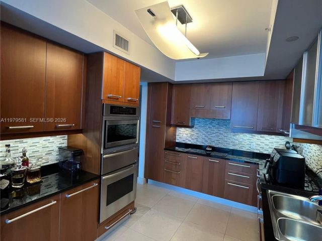 Apartment for sale  Unit #3102 - photo 7522914