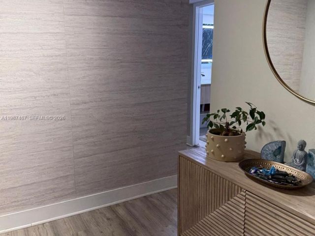 Apartment for rent  Unit #404 - photo 7519799