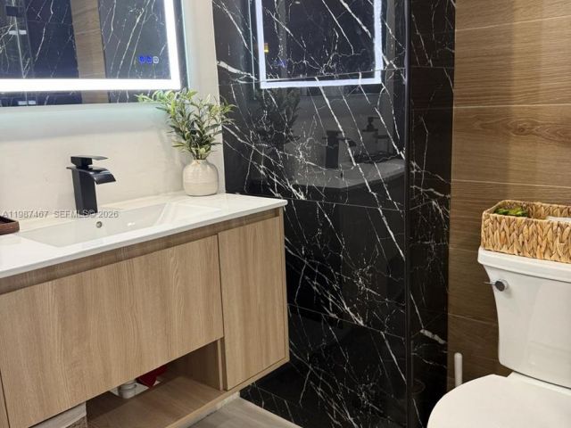 Apartment for rent  Unit #404 - photo 7519809