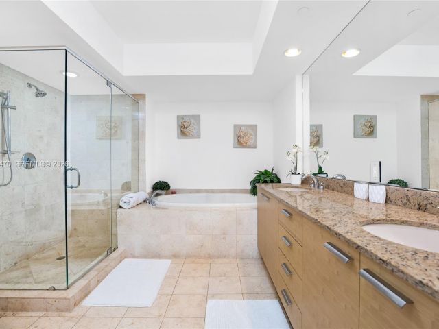 Apartment for sale  Unit #2808 - photo 7516428