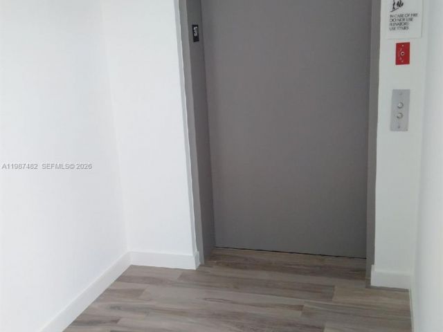 Apartment for rent  Unit #3705 - photo 7518880