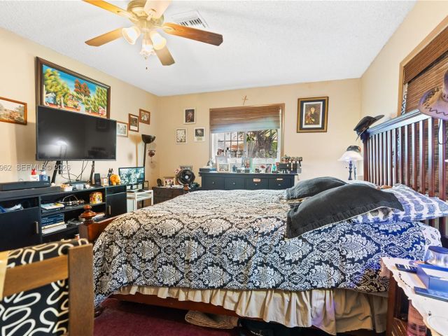 Home for sale at 720 NW 4th St - photo 7517741