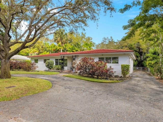 Home for sale at 731 San Juan Dr - photo 7517501