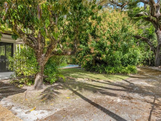 Home for sale at 731 San Juan Dr - photo 7517504