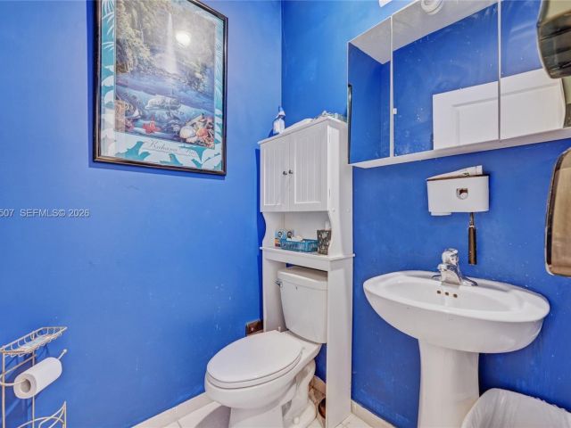 Home for sale at 21436 NE 2nd Ct - photo 7517843