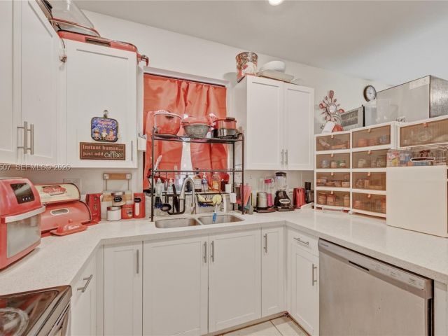 Home for sale at 21436 NE 2nd Ct - photo 7517849