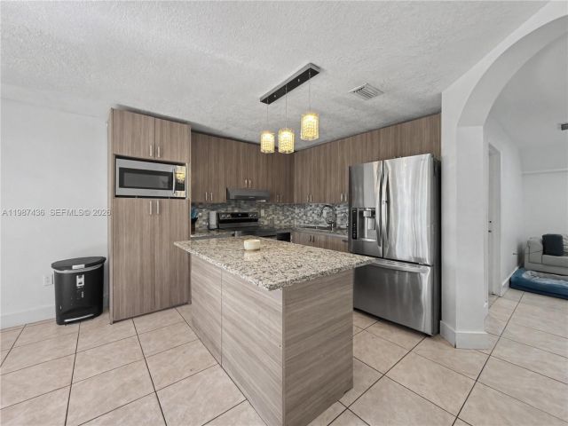 Home for sale at 16004 SW 87th Ter - photo 7517819