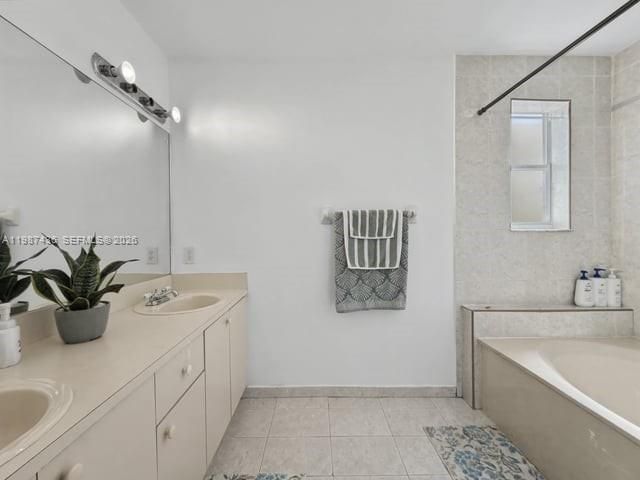 Home for sale at 16004 SW 87th Ter - photo 7517835