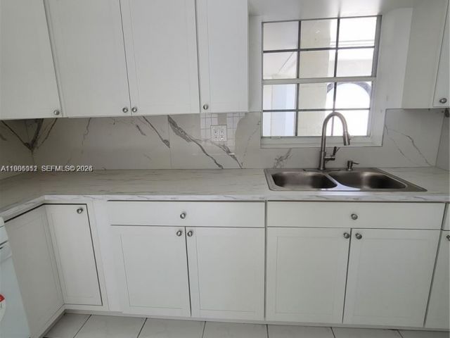 Home for sale at 12305 SW 42nd St - photo 7517813