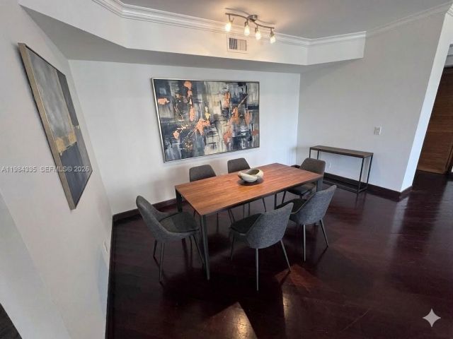 Apartment for sale  Unit #1002 - photo 7519976