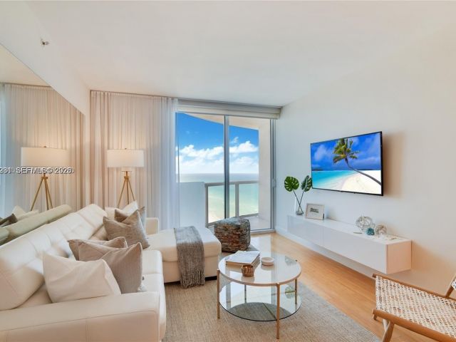 Apartment for rent  Unit #2810 - photo 7519738