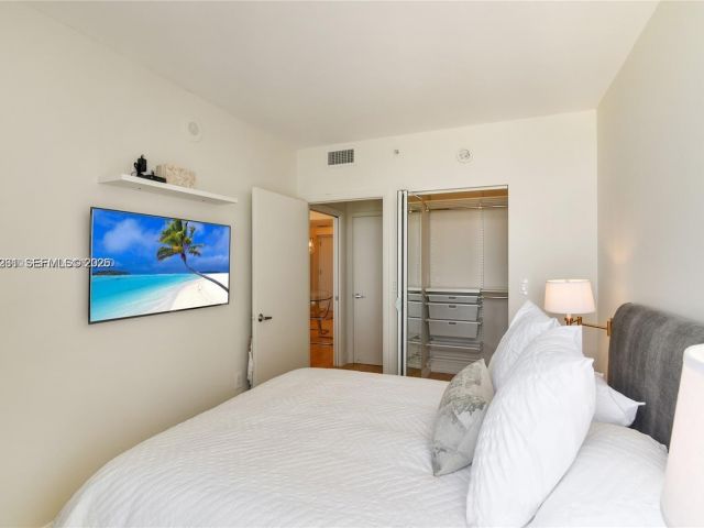 Apartment for rent  Unit #2810 - photo 7519741