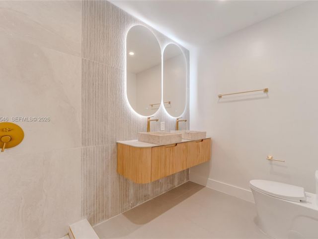 Home for sale at 1017 NW 47th St - photo 7518665