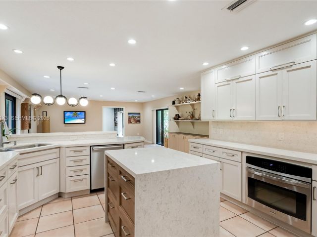 Home for sale at 2011 NE 211th Ter - photo 7518673