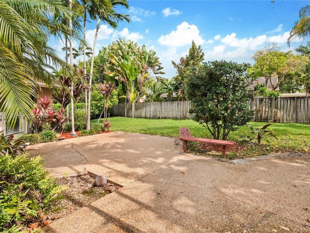 Home for sale at 2011 NE 211th Ter - photo 7518687