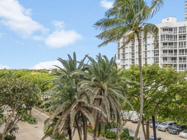 Apartment for sale  Unit #A405 - photo 7519610