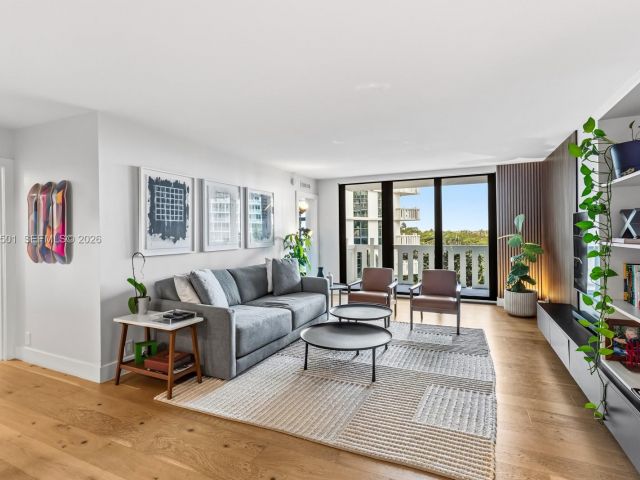 Apartment for rent  Unit #A405 - photo 7519620