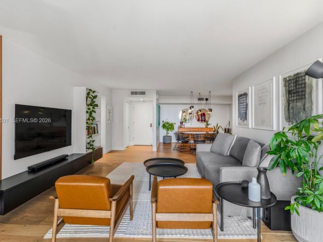 Apartment for rent  Unit #A405 - photo 7519621