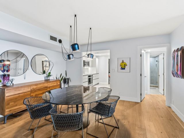 Apartment for rent  Unit #A405 - photo 7519623