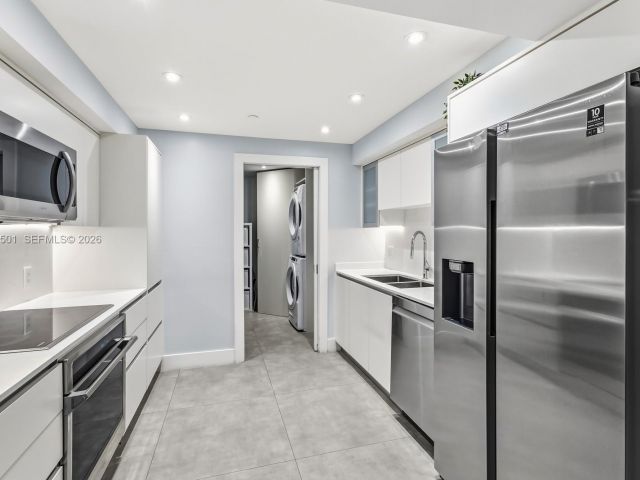 Apartment for rent  Unit #A405 - photo 7519625