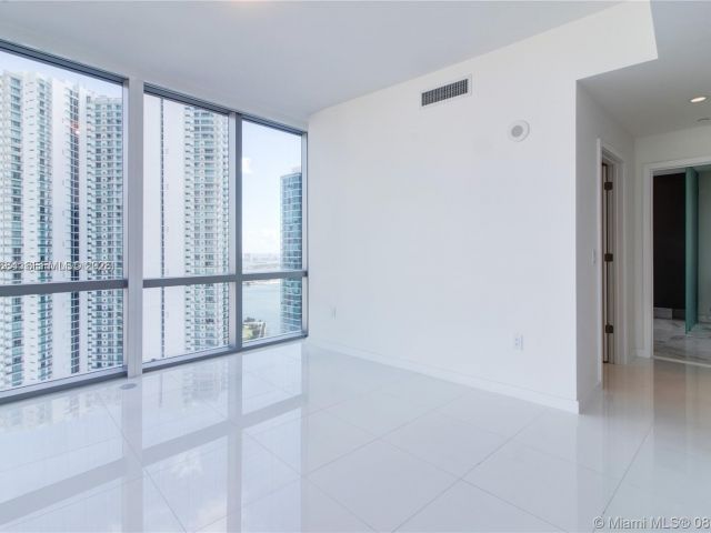 Apartment for sale  Unit #3601 - photo 7525177