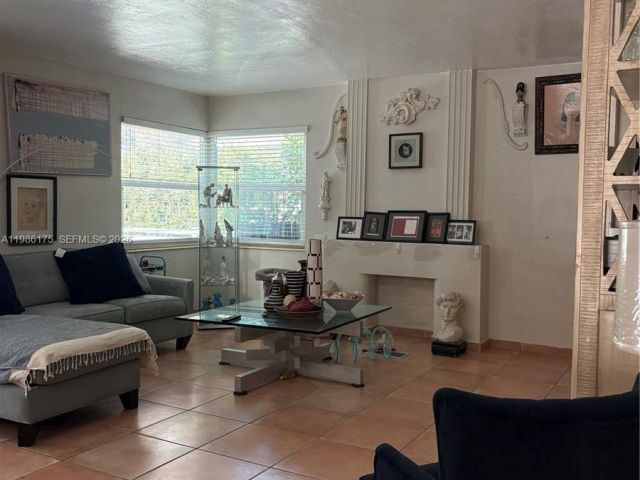 Home for sale at 1758 SW 18th St - photo 7520866